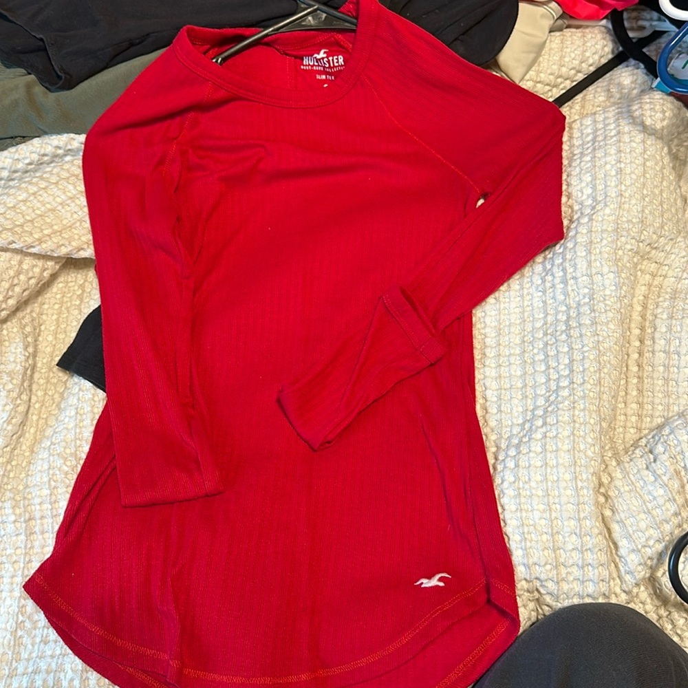 Hollister slim tee